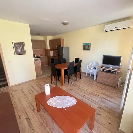 Holidaystay Sunny Two-bedroom Darius * Slantschew brjag